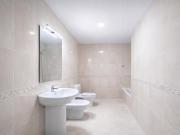 GRAN OPORTUNIDAD! PISO REFORMADO CON GARAJE Y TRSTARO...