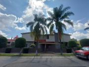 ¡Gran Oportunidad! Residencia en Bugambilias a la Venta