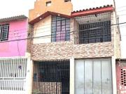 Gran Oportunidad! Se Vende Casa De 3 Pisos En...