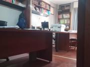 GRAN OPORTUNIDAD VENDO EXCELENTE OFICINA AL FRENTE DE...