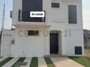 Gran oportunidad venta Casa poco uso en Urb. Mallorca...