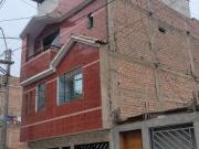 Gran Oportunidad: Venta De Casa De 3 Pisos En San Juan...