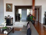 Gran Potencial: Casa para Remodelar en Zona Exclusiva y...