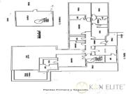 Gran propiedad de 3 viviendas individuales en Rocafort