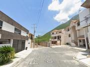 GRAN REMATE!Hermosa casa en una de la mejores zonas de...