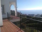 Gran Villa con vistas al mar y terreno en Nerja