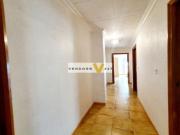 Gran vivienda en el centro, finca con ascensor
