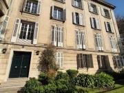 GRAN Y AMPLIA OFICINA EN PROVIDENCIA 6 PRIVADOS, 2 EST