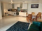 Grand 2 pièces meublé entièrement aménagé