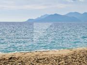 Grand 2P RDJ Cannes Plage Idéal Airbnb!