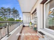 Grand 3 pièces au calme au coeur de la Croix Rousse 87m²...