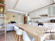 Grand appartement T6 avec 5 chambres, entièrement...