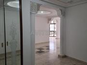 Grand appartement vide à louer à Tanger IBERIA