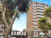 Grand Avenue, Hove, East Sussex BN3, 3 bed flat to rent,...