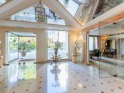 Grand deux pièces lumineux avec balcon aux Hespérides...