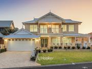 Grand Entertainer in Marlston Hill