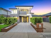 GRAND NORTH FACING MANSION: YOUR LUXURIOUS RETREAT!