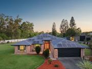 Grand scale family living with large shed and studio