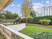 Grand studio 38 m2 avec balconnet sur jardin