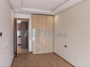 Grand studio à louer au quartier des Hôpitaux