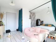 GRAND STUDIO avec balcon et garage à Grenoble