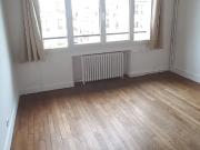 Grand studio Métro Mirabeau