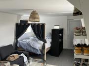 À LOUER – JOLI APPARTEMENT RÉNOVÉ