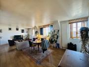 Grand T2 de charme – Dernier étage – Centre ville de Dijon