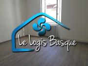 Grand T3 de 70m2 en RDC à louer au bourg d'HASPARREN