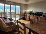 Grand T5 sur la commune de Grenoble avec balcon