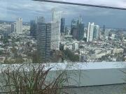 Grand Tower Frankfurt mit Skylineblick! Luxus 2 Zimmer...