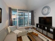 Grand Trunk E 1 Bedroom + Den Fully Furnished Apartment