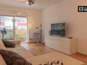Grande apartamento de 1 quarto para alugar em Olaias, Lisboa