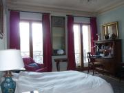 Grande chambre 25m dans grand appartement 220m2