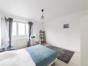 Grande chambre chaleureuse – 16m²