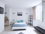 Grande chambre d'accueil 22m² PA12