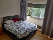 Grande chambre dans super coloc