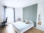 Grande chambre lumineuse – 15m²