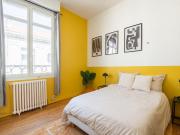 Grande chambre lumineuse – 16m²