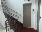 Grande chambre meublée + salon privatif