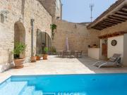 Grande demeure familiale aux portes de la Camargue