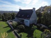 Grande maison avec potentiel locatif tout aménagée...