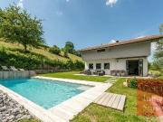 Grande maison de 243 m² avec piscine à vendre à SEVRIER,...