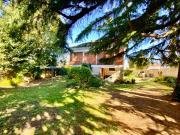 Grande maison familiale avec jardin arboré Idéale pour...