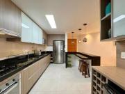 Grande Oportunidade no Canto do Forte Apartamento de...