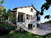 Grande propriété avec potentiel locatif Villeneuve sur...