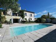 Grande villa familiale avec piscine à Lamanon