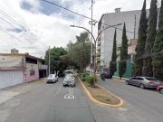 Grande y espaciosa Casa con accesoria y oficina de 3...