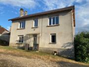 Grandemaisonavec 2700m2 de terrain a 5 mn de meuzac & se