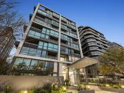 'Grandview': Urban Refinement with Views